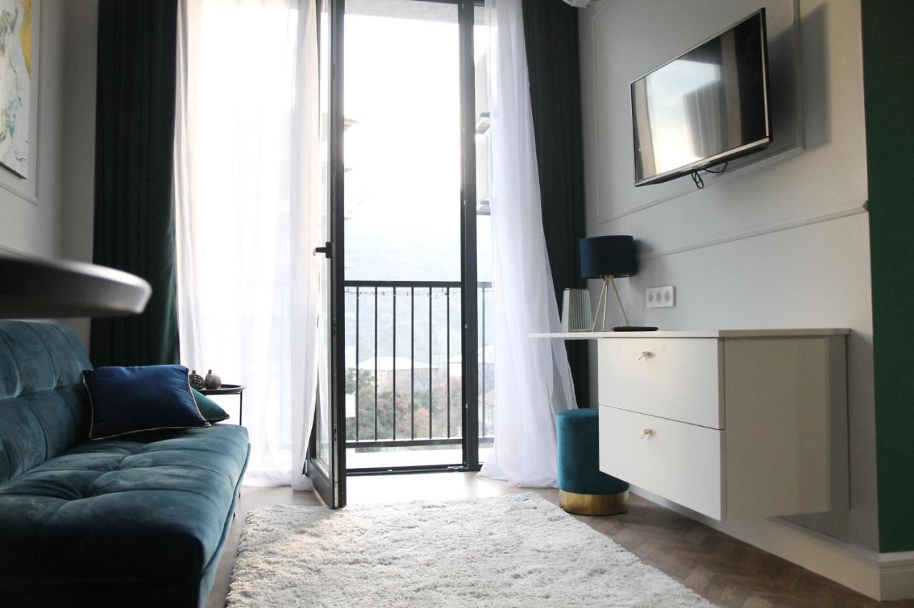 Krtsanisi Apartment With Pool Tbilisi Zewnętrze zdjęcie